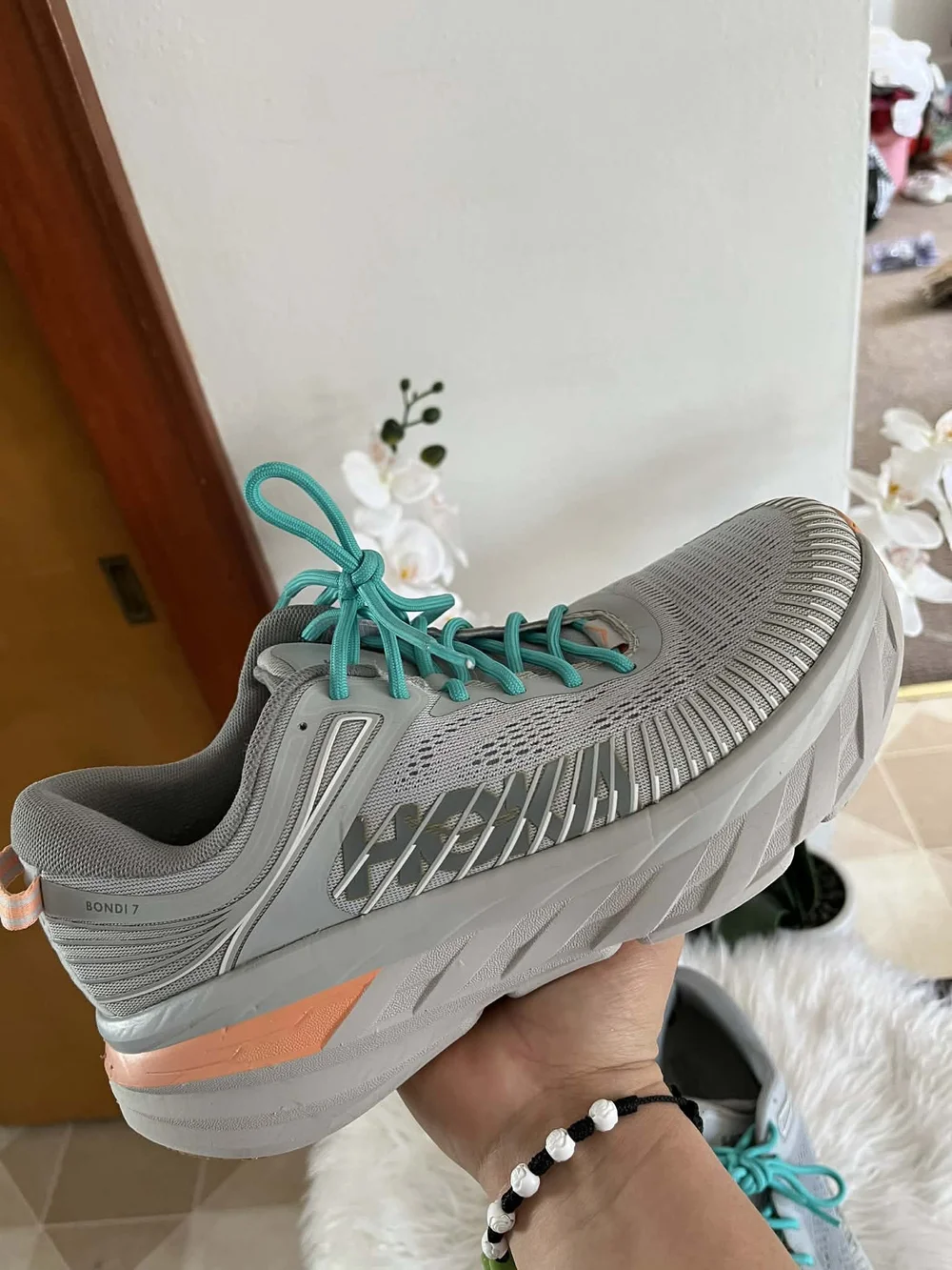 Hoka One One Light Gray Trainers with Teal Laces and Coral Accent Used, Very Goo - Picture 6 of 10